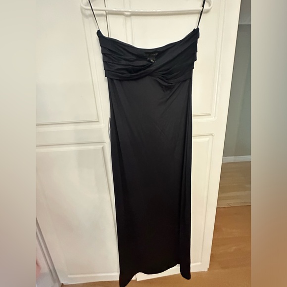 black strapless dress - Picture 2 of 2